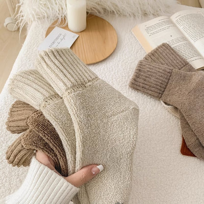 High Ribbed Knitted Sweat-Absorbent Winter Socks
